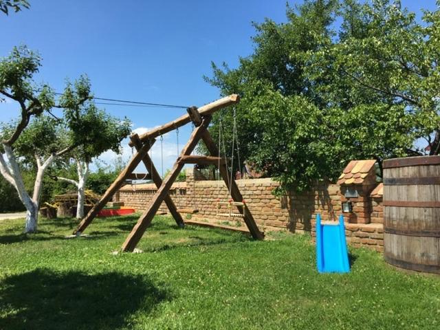 Matanovi Dvori * Slavonski Brod