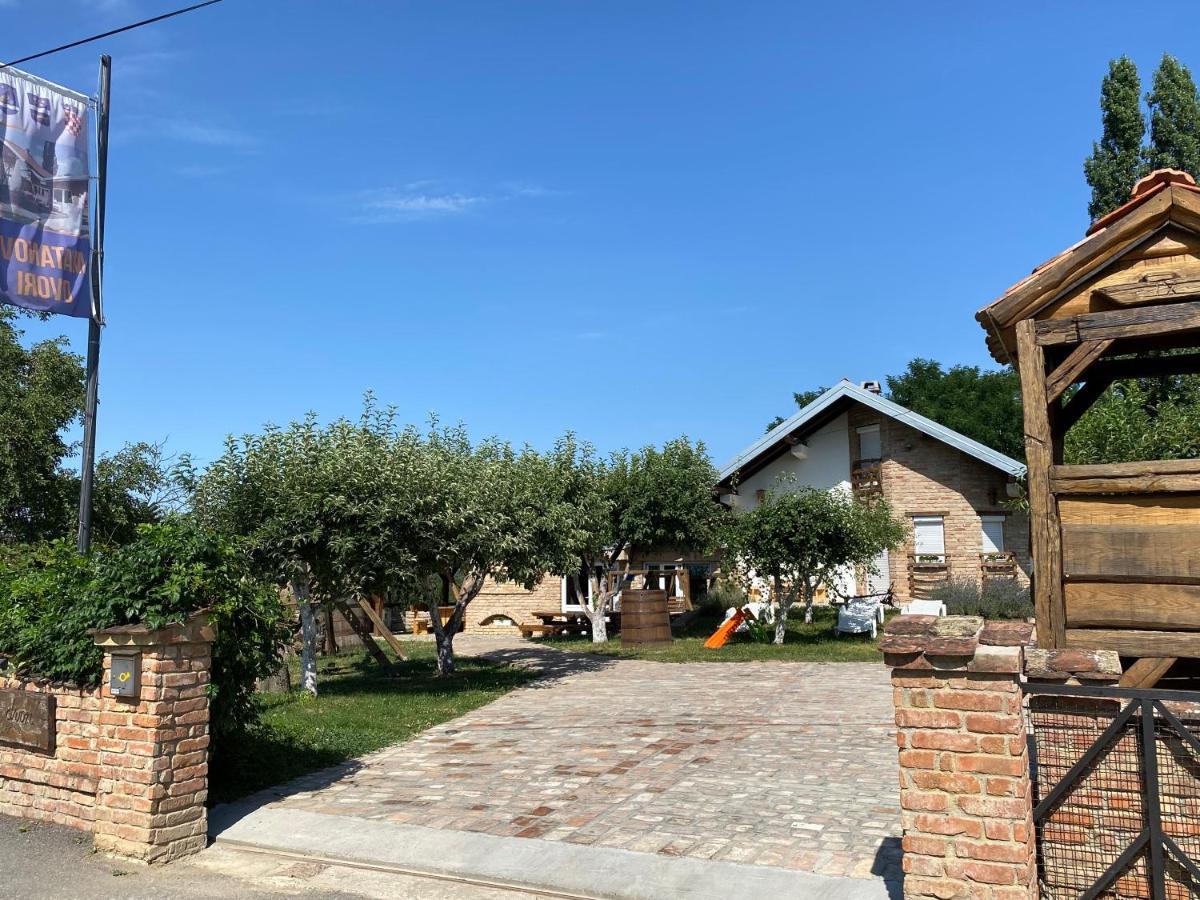 Villa Matanovi Dvori *