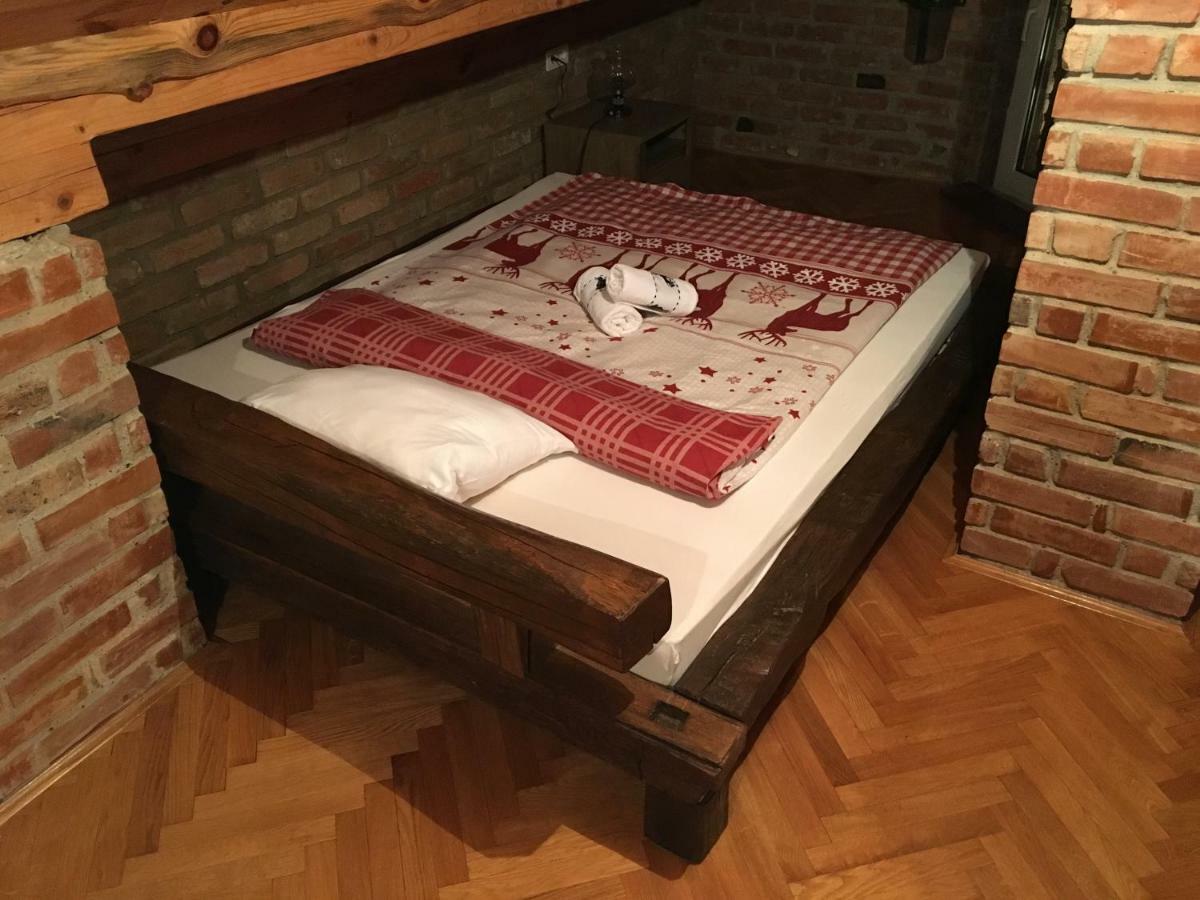 Matanovi Dvori
